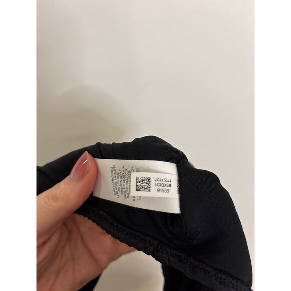 Aerie Swimsuit Womens Medium Ribbed Cut Out One Piece Black Cheeky Halter - Picture 5 of 5